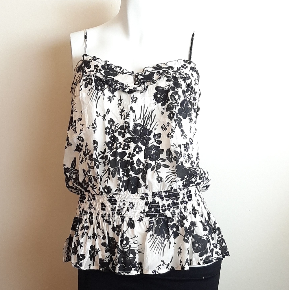 ☀️ bebe Floral Black & White Spaghetti Strap Top Sz XS